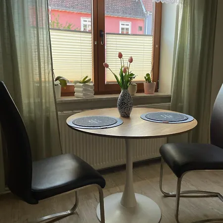 Apartmán Stadtrandgefluester-ferienwohnung Fuer 2 Personen *